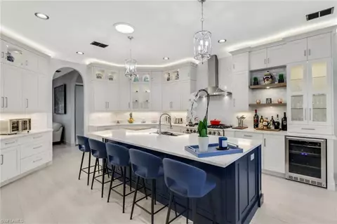 270 Logan Blvd S, Naples, FL 34119