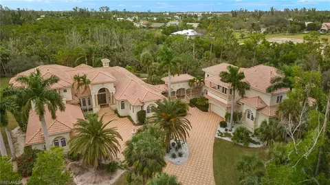 15401 Old Wedgewood Ct, Fort Myers, FL 33908