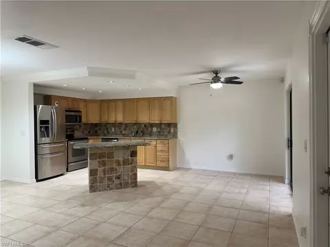 12345 Woodrose Ct #4, Fort Myers, FL 33907