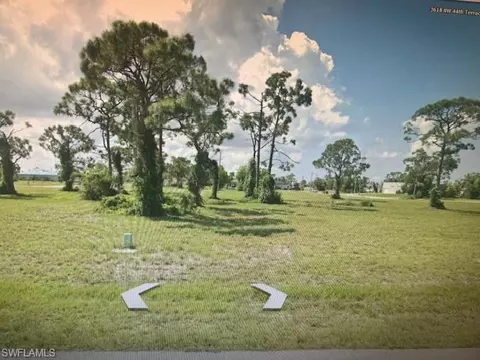 3618 NW 44th Ter, Cape Coral, FL 33993