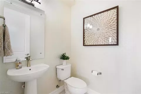 7425 Rockefeller Dr, Naples, FL 34119 photo 12