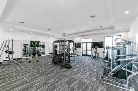 7425 Rockefeller Dr, Naples, FL 34119 photo 28