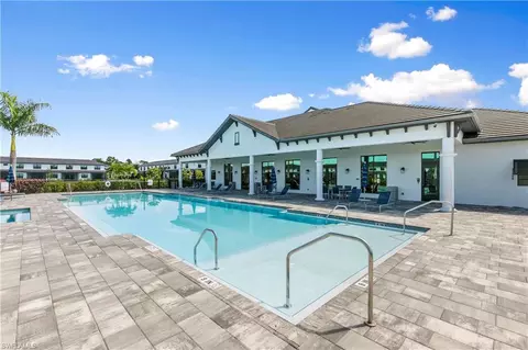7425 Rockefeller Dr, Naples, FL 34119 photo 30