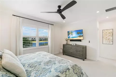 7425 Rockefeller Dr, Naples, FL 34119 photo 16
