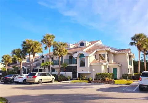 71 Emerald Woods Dr #F6, Naples, FL 34108