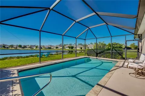 2610 Manzilla Ln, Cape Coral, FL 33909
