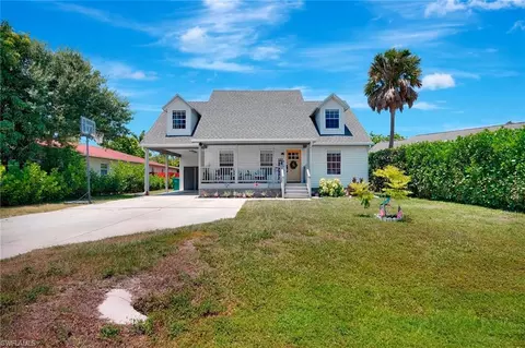 4211 Cindy Ave, Naples, FL 34112