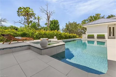 Exterior - 19 Windward Pl N, Placida, FL 33946 photo 6 of 12