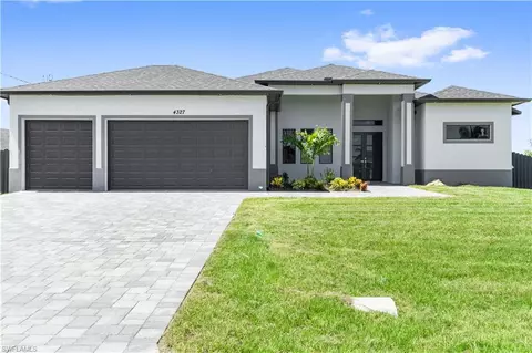 4327 NW 31st Ter, Cape Coral, FL 33993