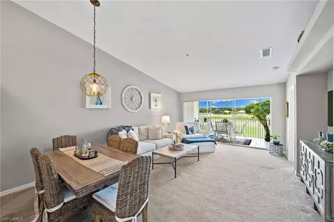 9087 Michael Cir UNIT 2, Naples, FL 34113