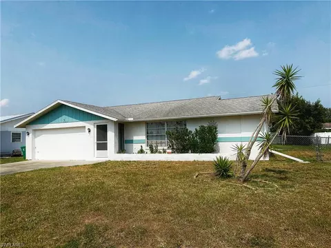 3522 Syracuse St, Port Charlotte, FL 33952