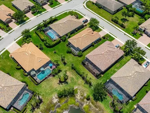 View/Area - 13548 White Crane Pl, Estero, FL 33928 photo 2 of 10
