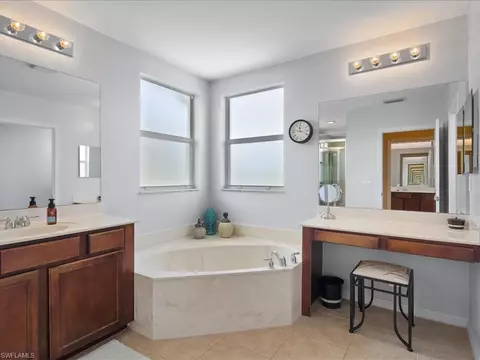Bath - 1730 Birdie Dr, Naples, FL 34120 photo 3 of 5