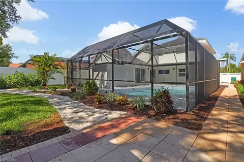 5054 Eclipse Ct, Naples, FL 34104 photo 31