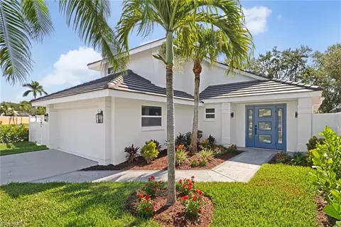 5054 Eclipse Ct, Naples, FL 34104 photo 32