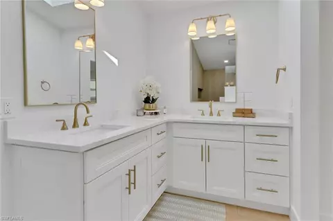 5054 Eclipse Ct, Naples, FL 34104 photo 15