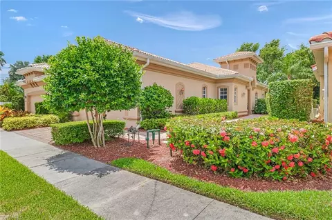 8518 Chase Preserve Dr, Naples, FL 34113