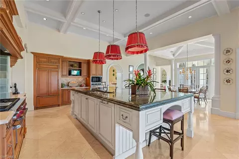 Kitchen - 1437 Nighthawk Pt, Naples, FL 34105 photo 2 of 5