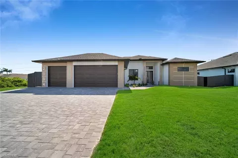 2004 El Dorado Blvd N, Cape Coral, FL 33993