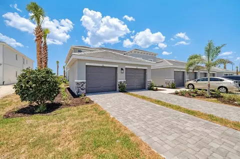 11781 Venetian Lagoon Dr #101, Fort Myers, FL 33913
