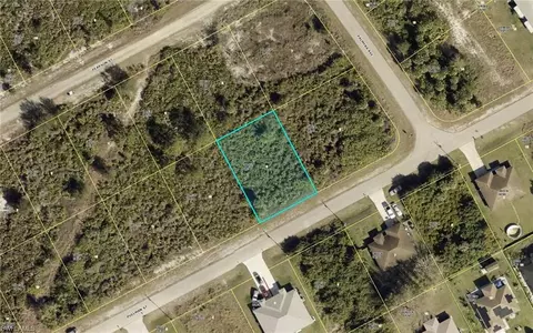 229 Pullman St, Lehigh Acres, FL 33974