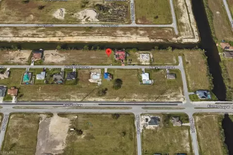 1009 NW 24th Ter, Cape Coral, FL 33993