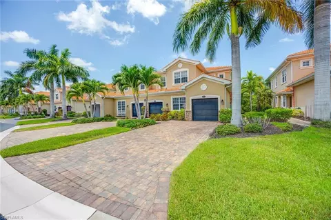 28004 Sosta Ln #4, Bonita Springs, FL 34135
