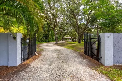 14311 Cemetery Rd, Fort Myers, FL 33905