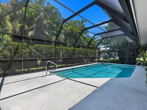 249 Pinehurst Cir, Naples, FL 34113 photo 17