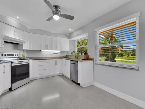 249 Pinehurst Cir, Naples, FL 34113 photo 14
