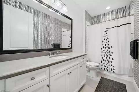2353 Ariane Dr, Naples, FL 34112 photo 11