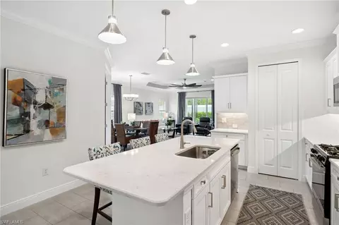 2353 Ariane Dr, Naples, FL 34112 photo 22