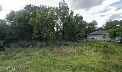 5207-5207 27th St SW, Lehigh Acres, FL 33973