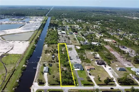 38 Nn 39th Ave NE, Naples, FL 34120