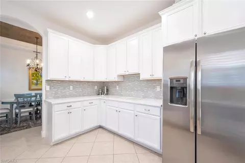 4736 Cerromar Dr, Naples, FL 34112 photo 15