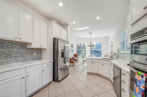 4736 Cerromar Dr, Naples, FL 34112 photo 17