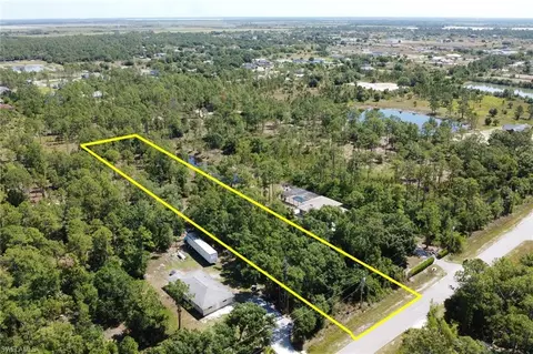 34 Nn 66th Ave NE, Naples, FL 34120