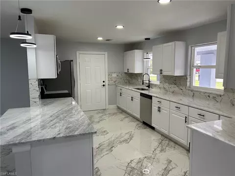 1329 Sunrise Dr, North Fort Myers, FL 33917