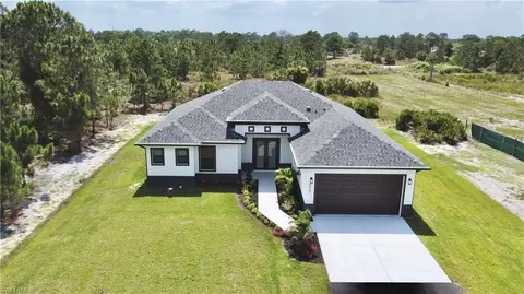 4839 16th St NE, Naples, FL 34120