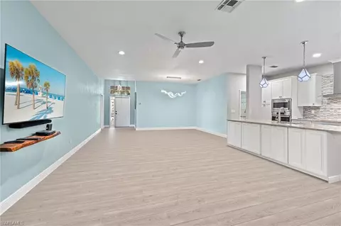 20911 Persimmon Pl, Estero, FL 33928 photo 6