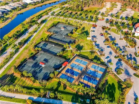 7193 Saona Ct, Naples, FL 34113 photo 38