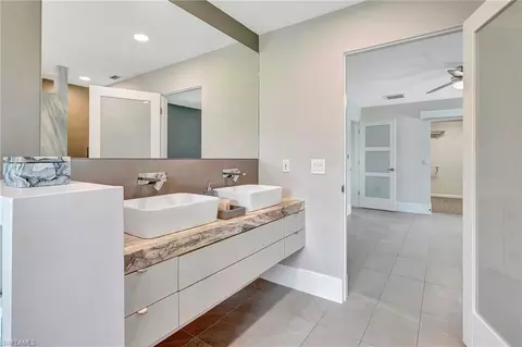 155 Wickliffe Dr, Naples, FL 34110 photo 22