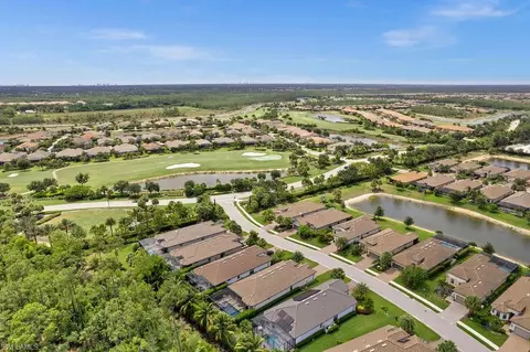 View/Area - 8664 Dilillo Ct, Naples, FL 34119 photo 2 of 4