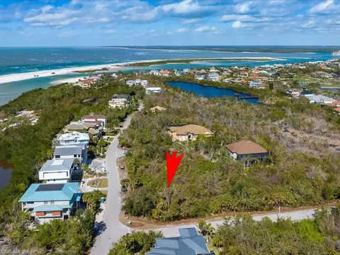 701 Waterside Dr, Marco Island, FL 34145