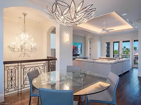 Dining - 1680 Dolphin Ct, Naples, FL 34102 photo 3 of 3
