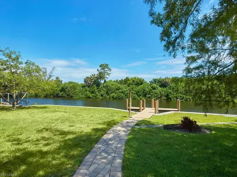 2297 Longboat Dr, Naples, FL 34104 photo 3