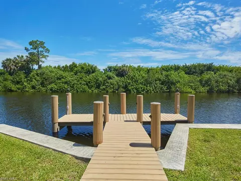 2297 Longboat Dr, Naples, FL 34104