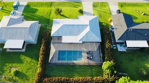 1446 SE 13th St, Cape Coral, FL 33990
