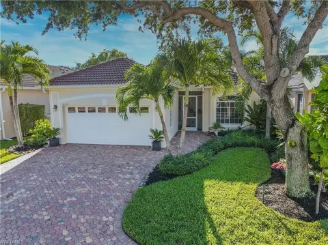 14562 Juniper Point Ln, Naples, FL 34110