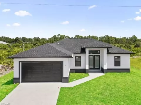 2611 W 34 St W St, Lehigh Acres, FL 33971